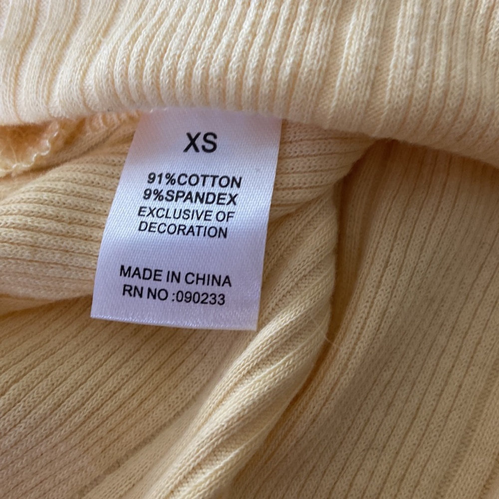 pacsun yellow tied top with layering tank top - Picture 4 of 6